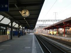 スイス Genève-Cornavin駅 8:40