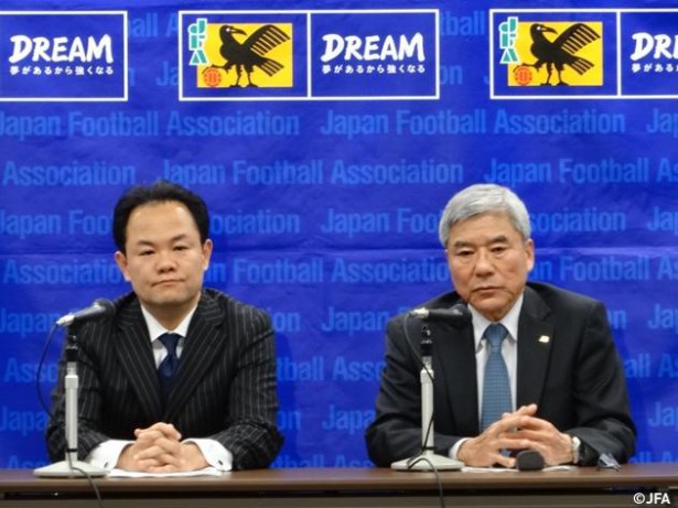 サッカー日本代表の監督は誰に？
