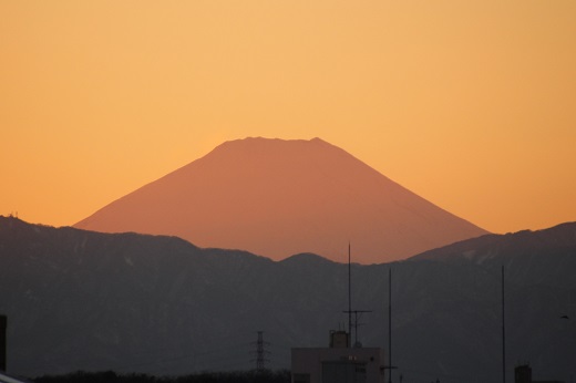 ３日夕日直後の富士山
