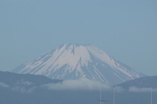 台風１６号一過の富士山
